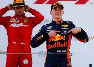 Avusturya’daki yarışı, inceleme sonunda Verstappen kazandı