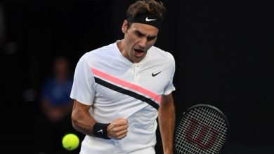 Roger Federer toprak korta geri dönüyor